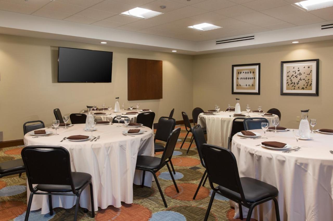 Staybridge Suites Corona South By Ihg Extérieur photo
