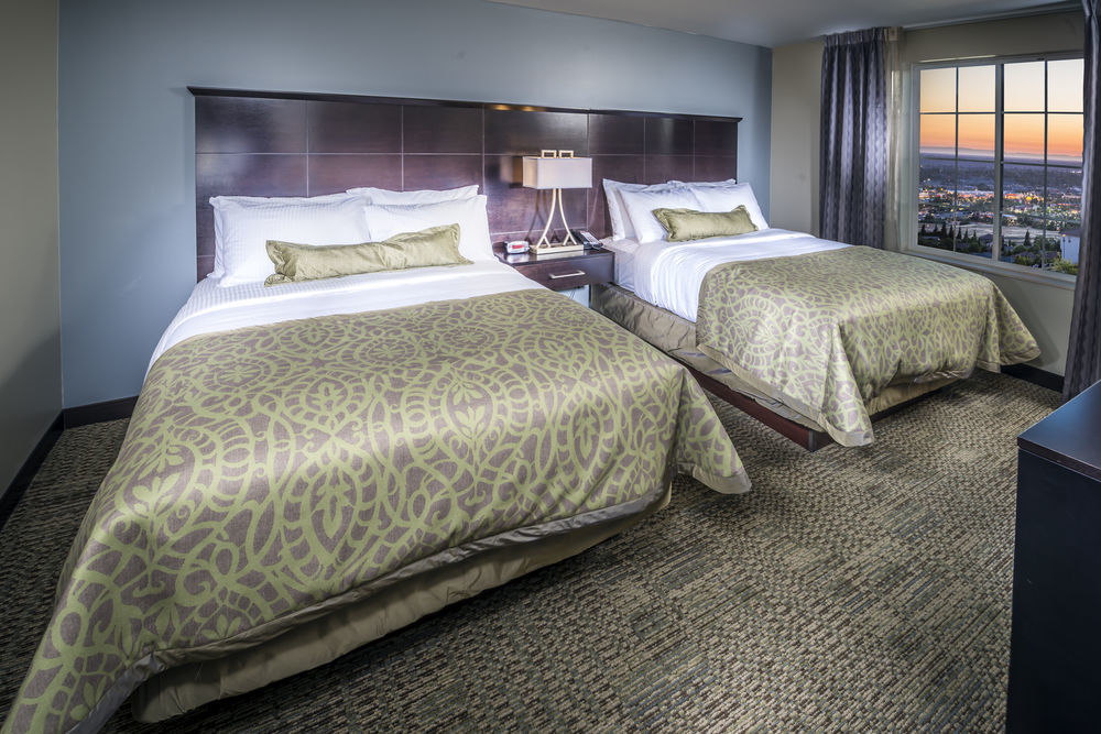 Staybridge Suites Corona South By Ihg Extérieur photo