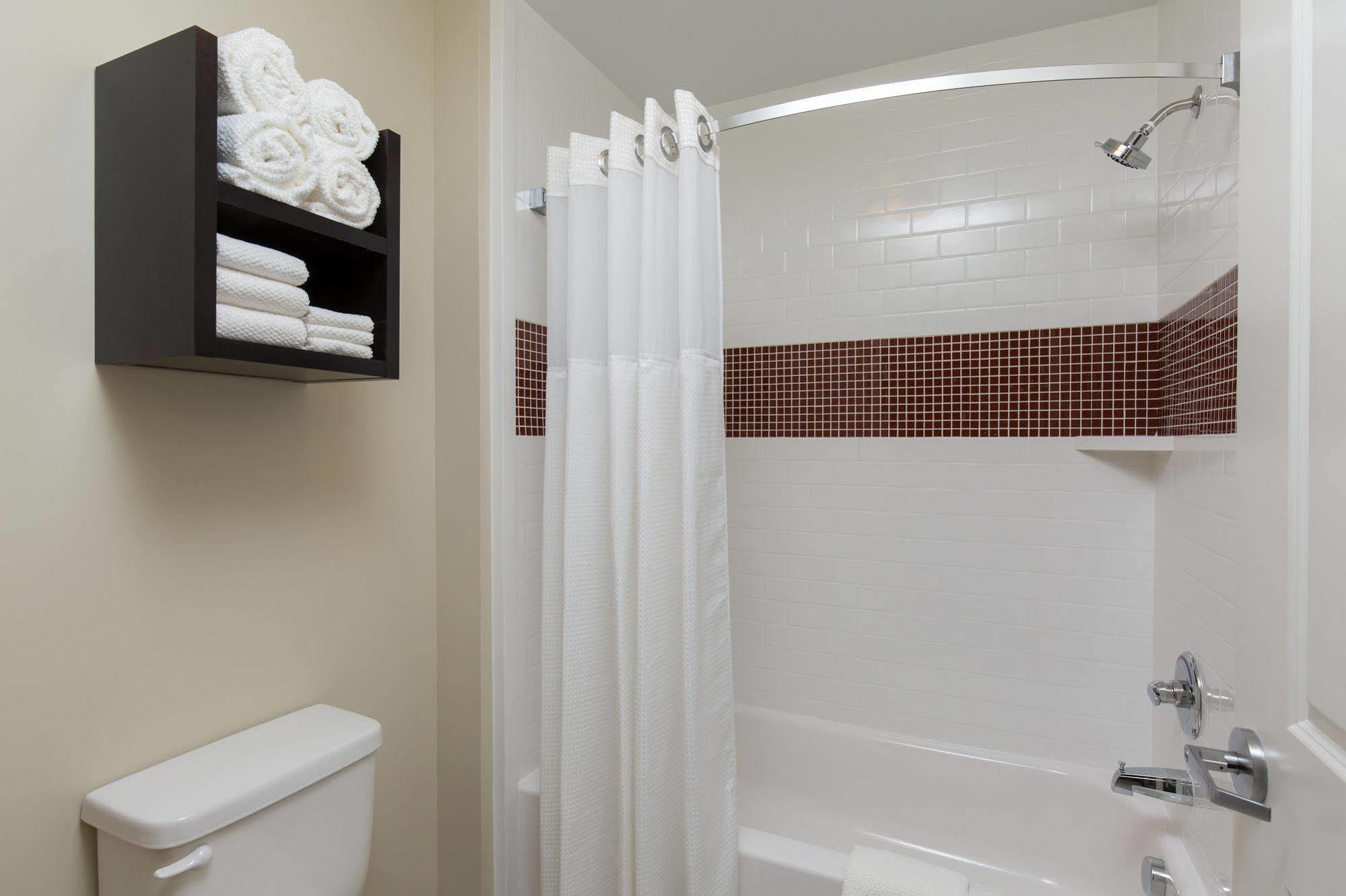 Staybridge Suites Corona South By Ihg Extérieur photo