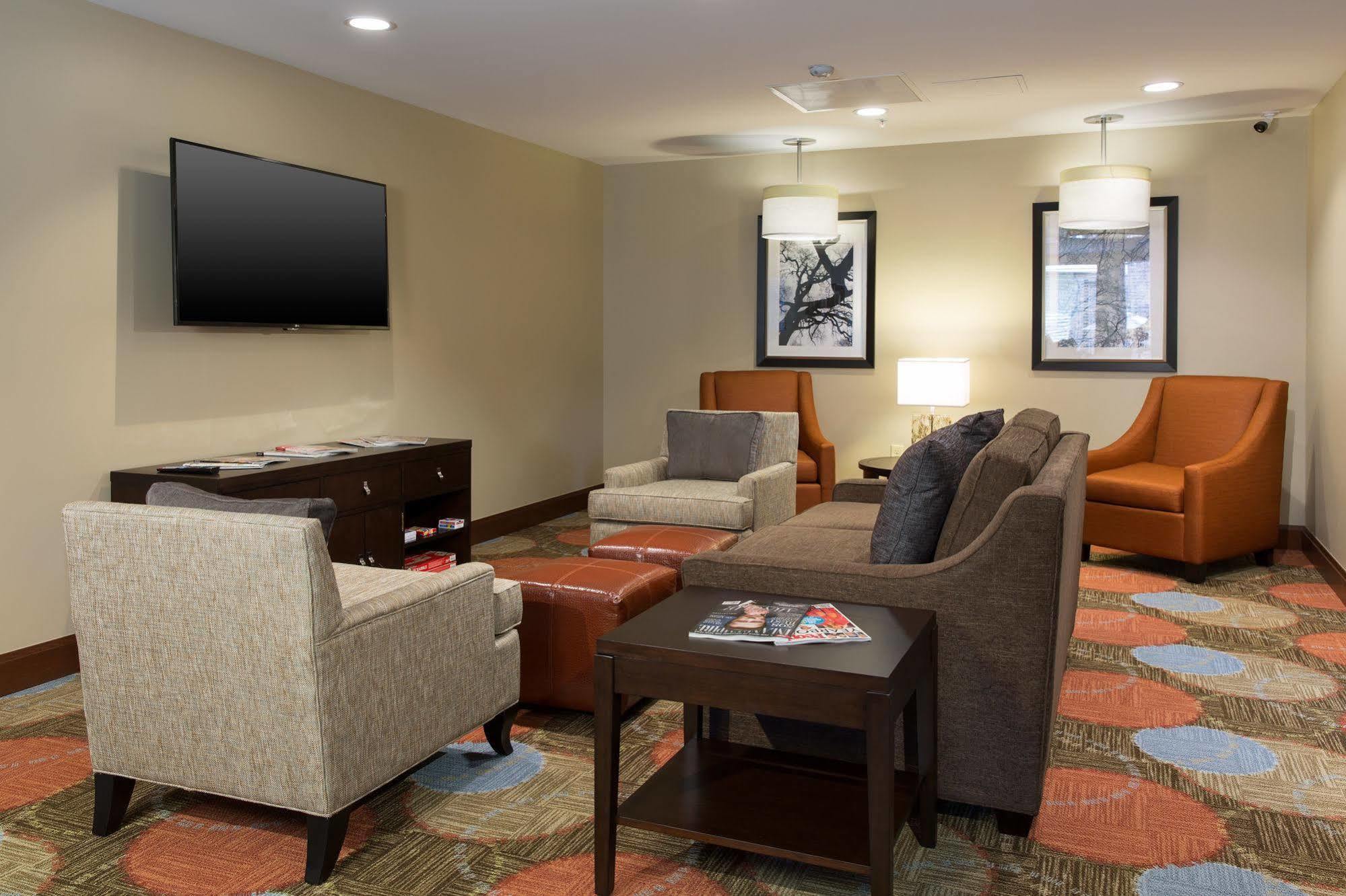 Staybridge Suites Corona South By Ihg Extérieur photo
