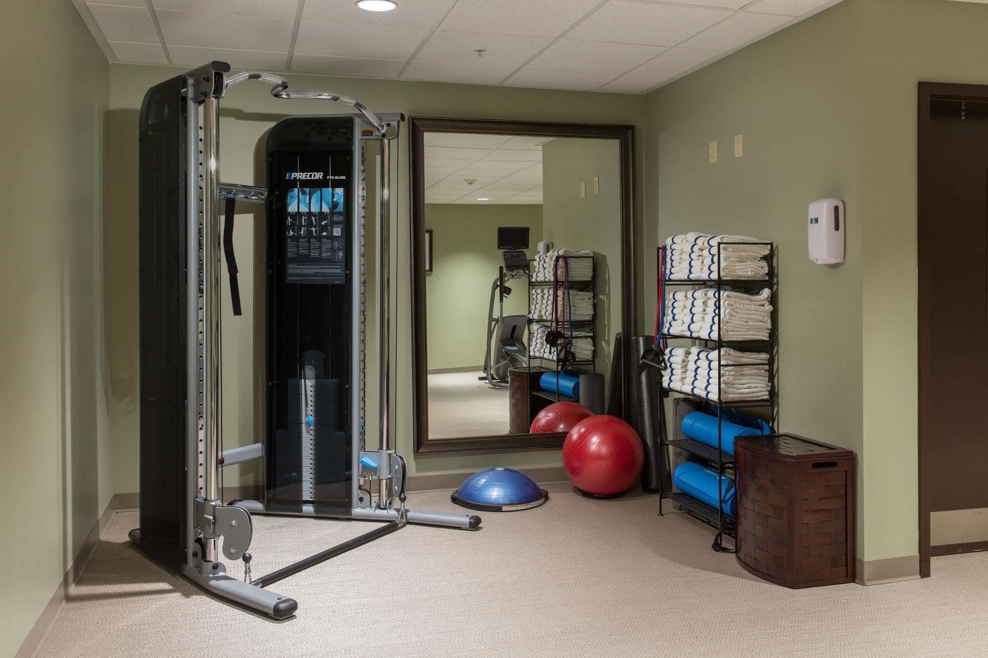 Staybridge Suites Corona South By Ihg Extérieur photo